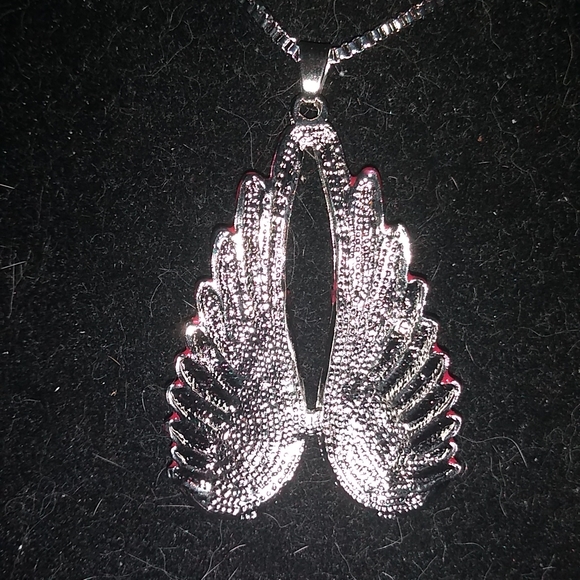 PINK Enamel and White Crystal Wings Silver Tone Pendant Necklace - Picture 4 of 5